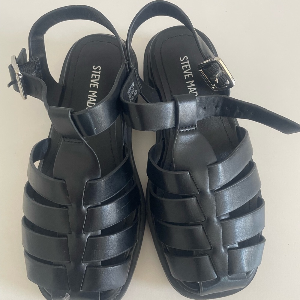 Steve Madden Black Strappy Sandals Size 11
